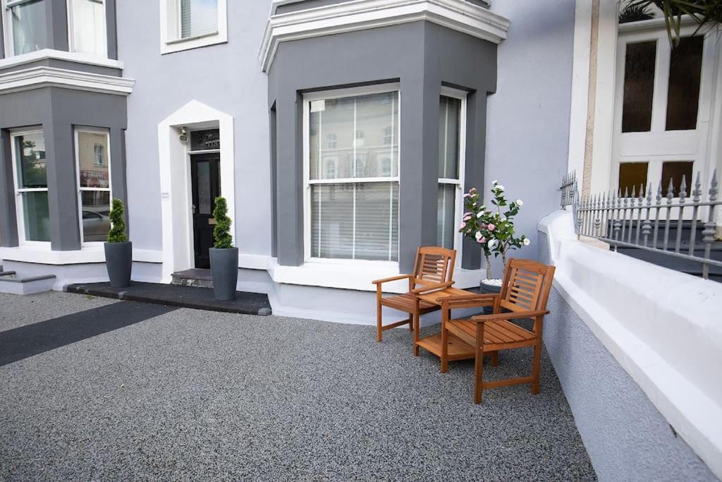 Grove House No.07 - Luxury Apartment Close To The Llandudno Beach Exteriör bild